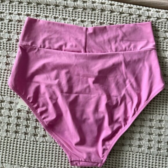 NEW Aerie Pink Crossover Bikini Bottom Size M - Picture 2 of 5